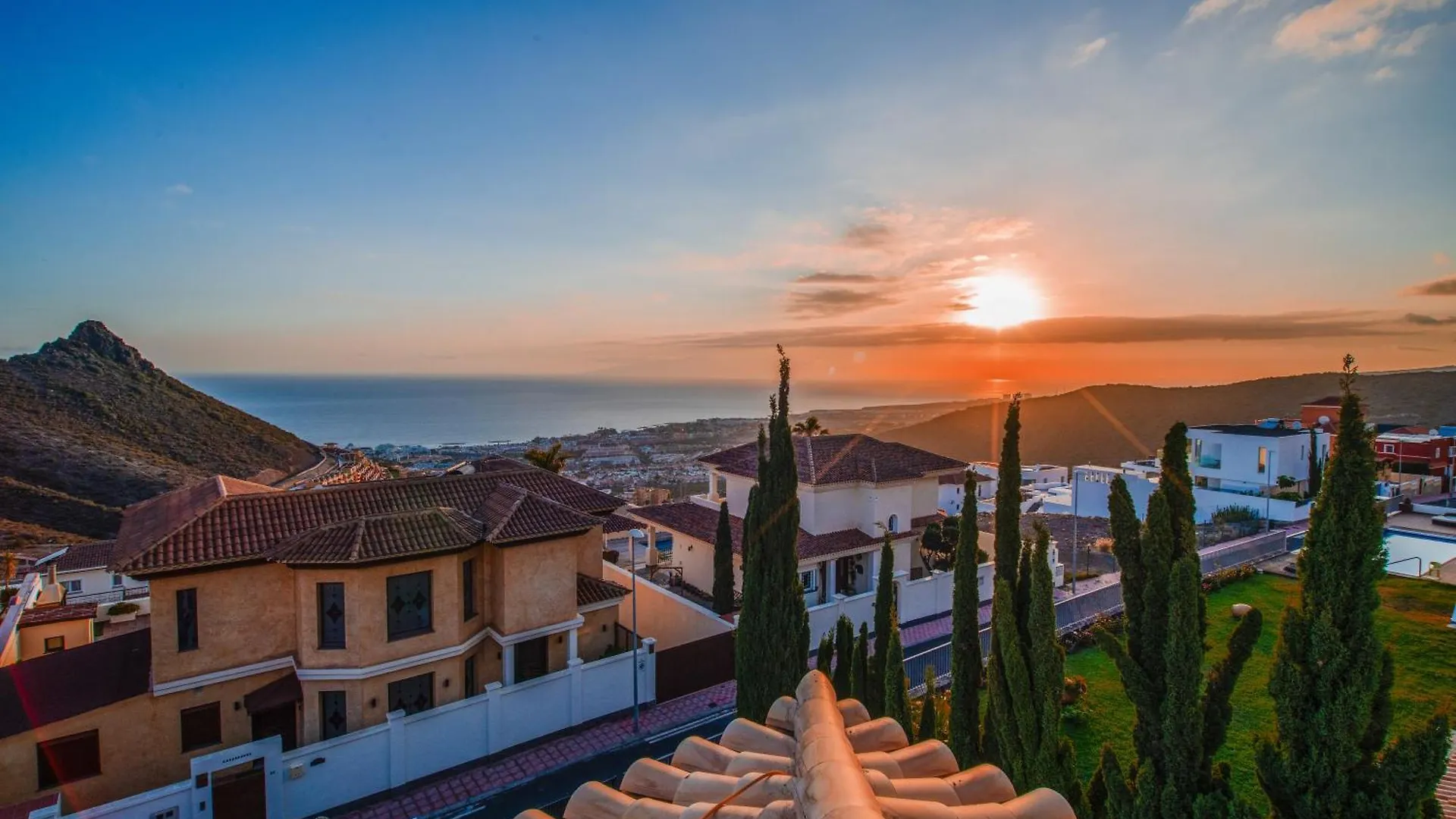 Villa Zion Tenerife Costa Adeje  Espanha